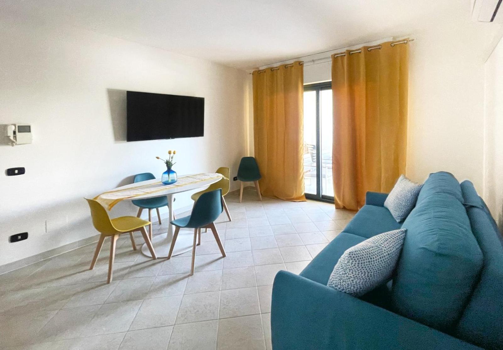 Apartment Cocteau House *